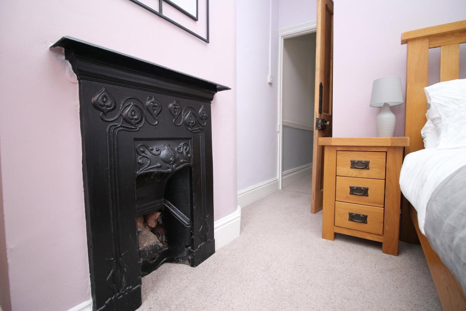 Quiet And Spacious 3 Bedroom Cardiff Exterior foto